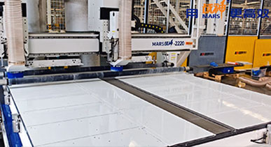 Electrician and Electrician, Customer Site, Processing Photography